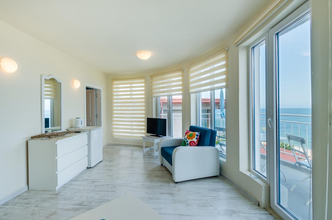 Villa White Dove 골든샌드 외부 사진